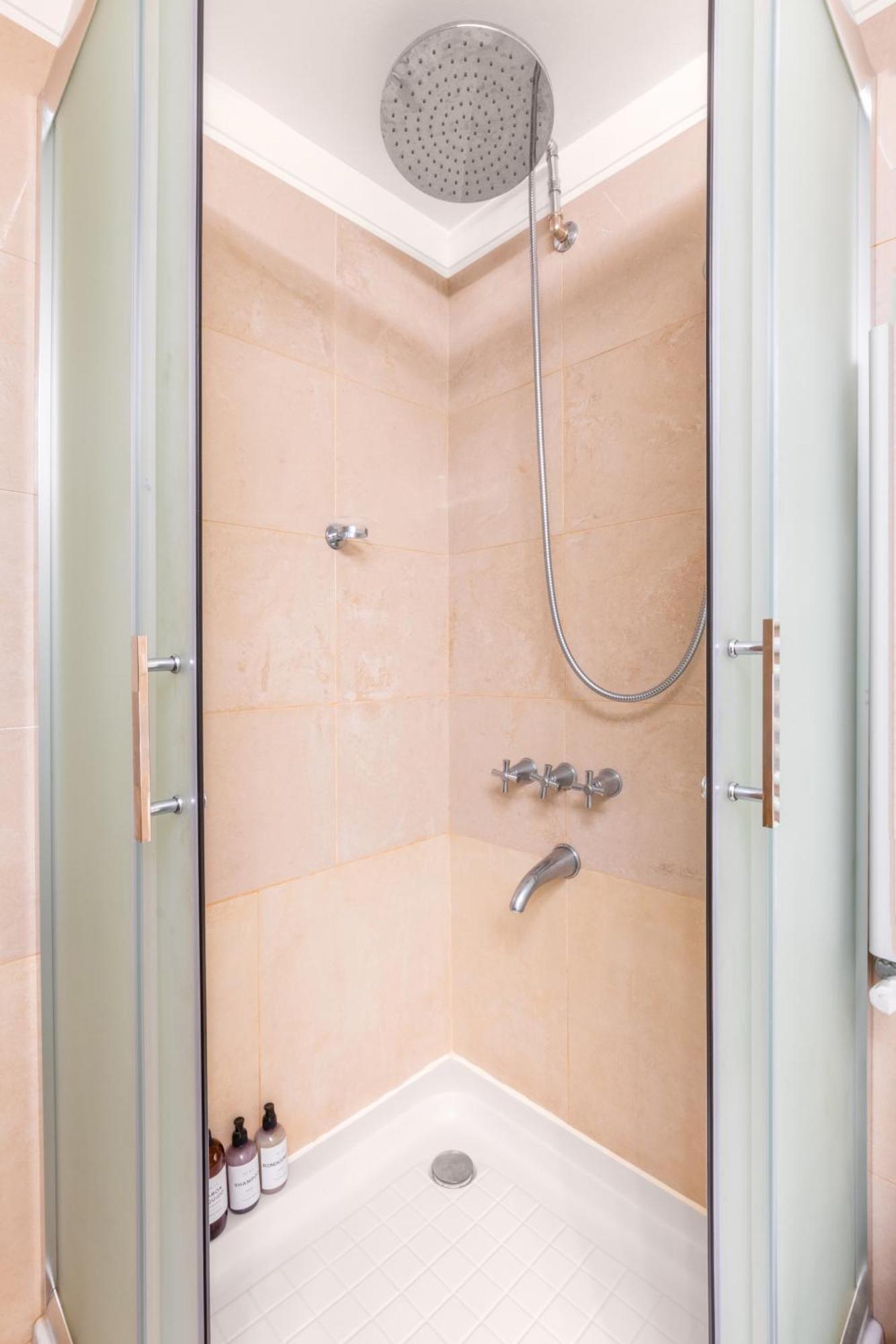 Luxury Apartments In Puerto Madero Buenos Aires Room photo